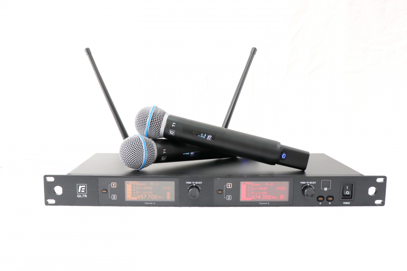 RFIntell QL7R/T1-B 720,500-754,000 МГц 2-канальная радиосистема с 2-мя ручными микрофонами в Красногорске